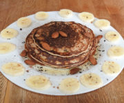 Vanille-Pancake mit Banane auf Kochen-verstehen.de